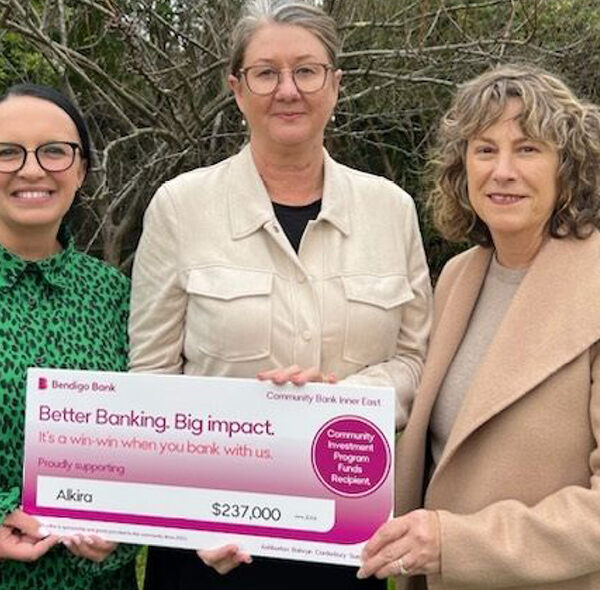 Alkira CEO Julia Canty-Waldron and Alkira CSO Bell Thompson pose with $237,000 Bendigo Bank cheque.